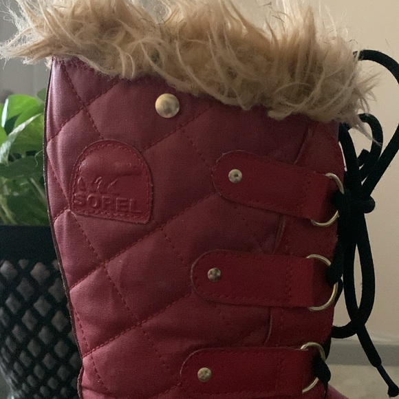SOREL Joan of Arctic Faux Fur Waterproof Snow Boot - LIMITED EDITION - Picture 9 of 15